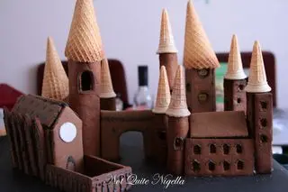 hogwarts gingerbread house