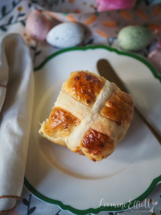 HotCross Buns Cheese