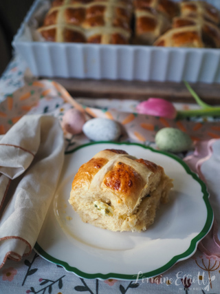 HotCross Buns Cheese