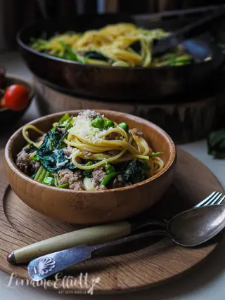 Italian Sausage, Spinach & Pea Spaghetti