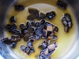Licorice Liquorice Bread Kickaboom