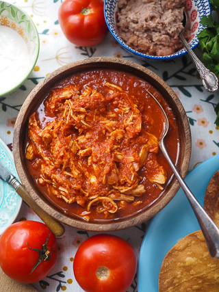 Mexican Chicken Tinga In The Slow Cooker - Healthy