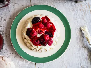 Christmas Tree Pavlova