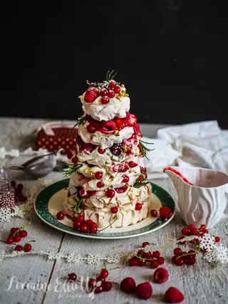Christmas Tree Pavlova