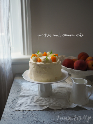 Peaches & Cream Sponge Cake