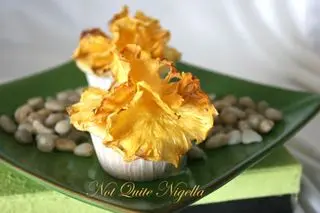 Pineapple Hibiscus cupcakes