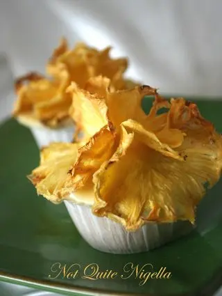 Pineapple Hibiscus cupcakes