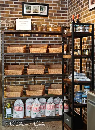 Pioik Bakery
