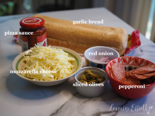 Pizza Garlic Bread