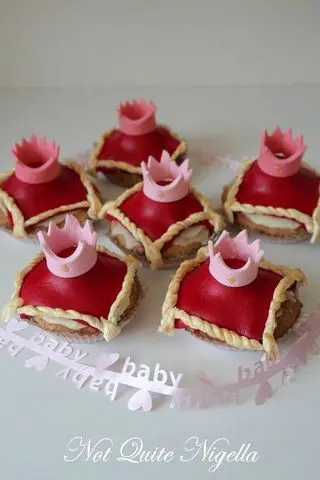crown princess cupcakes