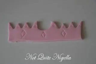 crown princess cupcakes