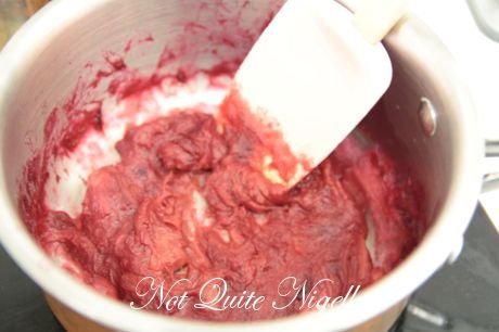 rhubarb meringue cake recipe