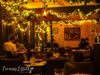 Ron's Upstairs, Redfern