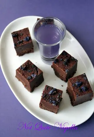 Simple Chocolate & Violet Fudge