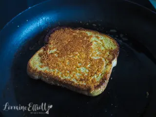 Sizzler Cheese Toast Recipe