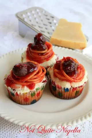spaghetti meatball cupcakes 2