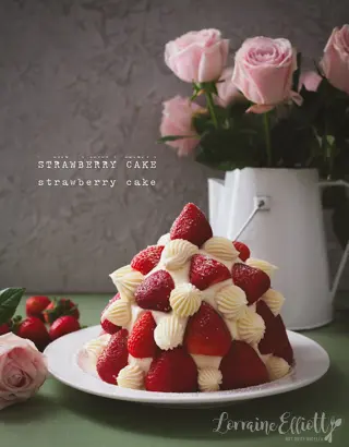 Strawberry Cake With Strawberries