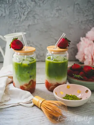 Strawberry Matcha Latte
