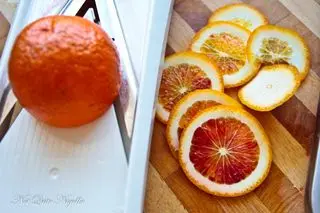 slicing-oranges-2