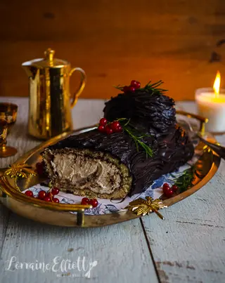 Tiramisu Yule Log