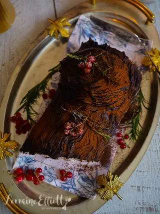 Tiramisu Yule Log