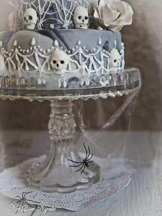 Top 5 Elegant Halloween Cakes