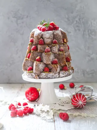 Christmas Centrepiece Cakes