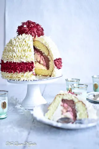 Christmas Centrepiece Cakes