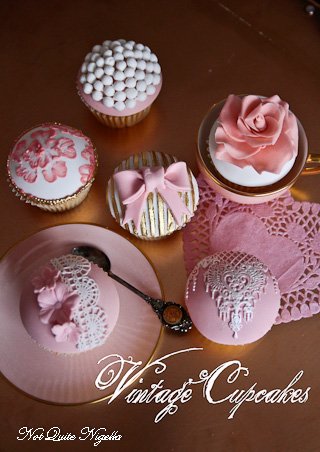 Vintage Cupcakes