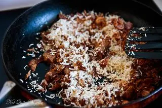 cooking-coconut-shallots-2
