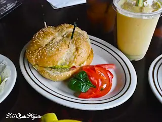 Yellow Deli Katoomba